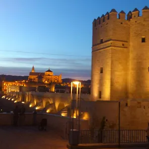 Apartamento Polvora, Junto Al Puente Romano Appartement